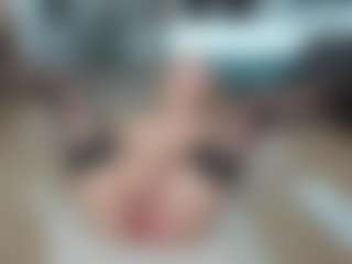 Live cam show with Nikki - Amateur on madthumbs