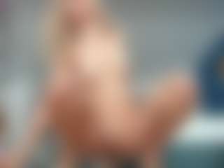 Nikki's Live Sex Cam Show