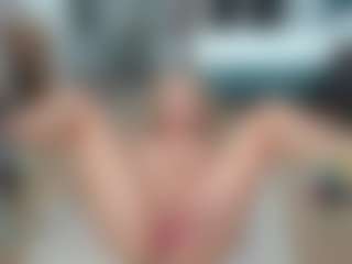 Nikki's Live Sex Cam Show