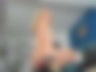 Nikki's Live Sex Cam Show