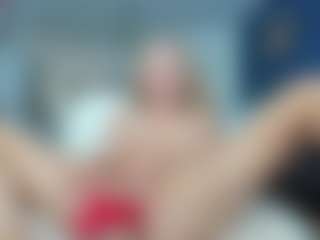 Live cam show with Nikki - Fingers on Camsoda
