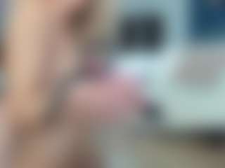 Nikki's Live Sex Cam Show
