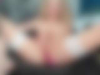 Nikki's Live Sex Cam Show