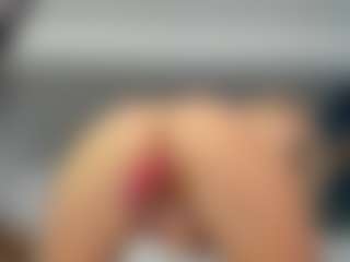 Nikki's Live Sex Cam Show