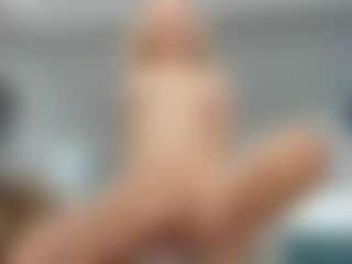 Nikki's Live Sex Cam Show
