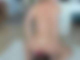 Nikki's Live Sex Cam Show