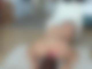 Nikki's Live Sex Cam Show