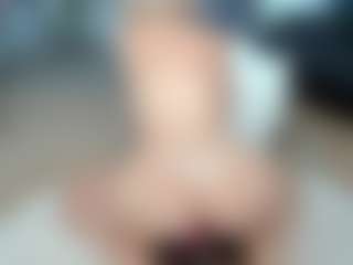 Nikki's Live Sex Cam Show