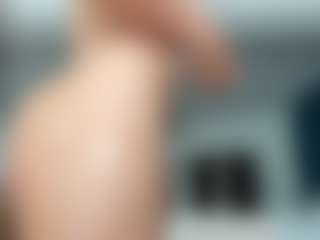 Nikki's Live Sex Cam Show