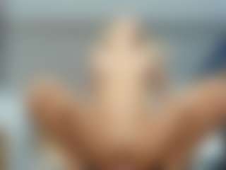 Nikki's Live Sex Cam Show