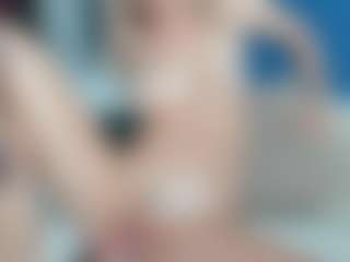 Live cam show with Nikki - Butt Plug on alttransgirls