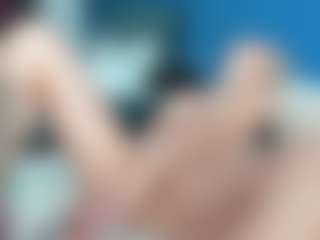 Live cam show with Nikki - Blonde Hair Amateur on boobsie.com