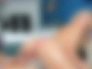 Live cam show with Nikki - Brown Eyes MILF on hrnylive.com