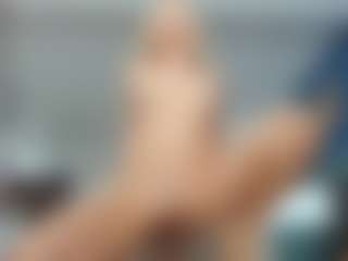 Live cam show with Nikki - White on infinitiblacc.com | united states