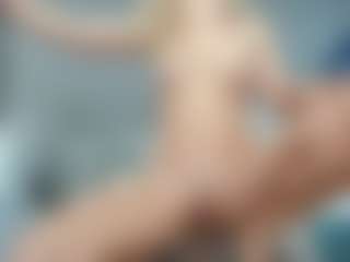 Live cam show with Nikki - Blonde Hair Small Tits on xxxlivecams.org