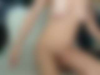 Nikki's Live Sex Cam Show