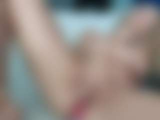 Live cam show with Nikki - White MILF on camwithhim.com | united states