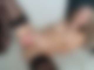 Nikki's Live Sex Cam Show