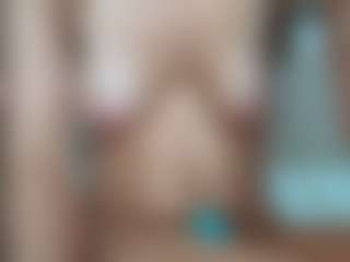 Nikki's Live Sex Cam Show