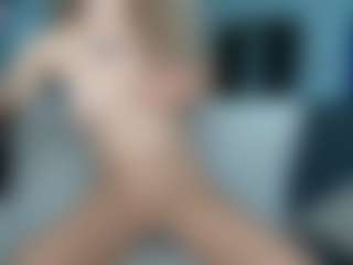 Nikki's Live Sex Cam Show