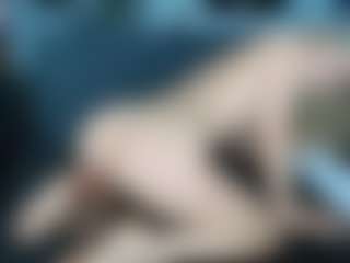 Live cam show with Nikki - Blonde Hair on slutload