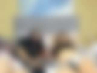 Live cam show with Alexaa-evans - Tease on Dolls Live