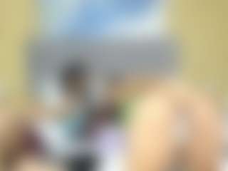 Live cam show with Alexaa-evans - Teen (18+) on liverealitysex.com