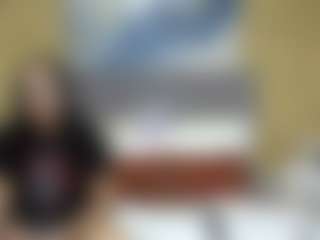 Live cam show with Alexaa-evans - Blowjob on CamClone