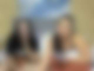Live cam show with Alexaa-evans - Shaved Pussy on crypto-cams