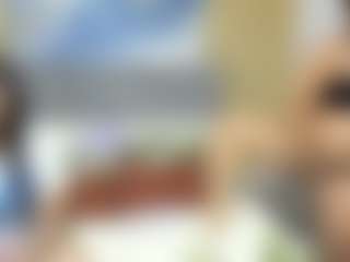 Live cam show with Alexaa-evans - Flashing on CamwithHer