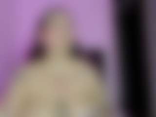 Live cam show with Celeste Y Pipe - Double Penetration on Camsoda