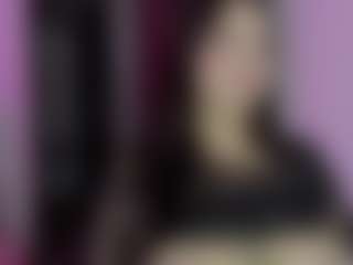 Live cam show with Celeste Y Pipe - Double Penetration on Milfs Live