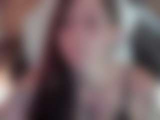 Live cam show with dark-gotica - Striptease on Hubzter Live