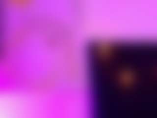 Live cam show with Samara - Ebony Teen (18+) on Uber Horny