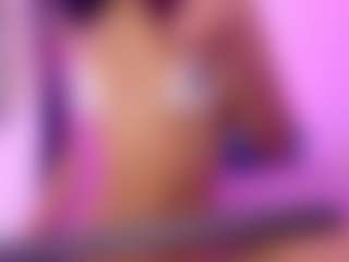 Live cam show with Samara - Lesbian on Free Soda