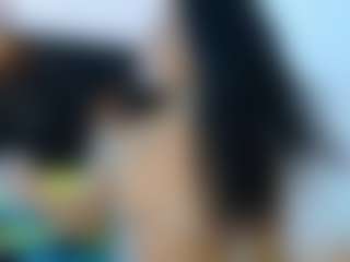 Live cam show with Samara - Lesbian on luckytryst.com