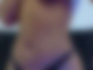Live cam show with Samara - Brown Hair on Dare Cams