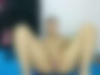 Live cam show with Samara - Sexwebcam Brown Hair on Camsoda