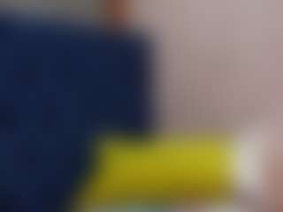 Live cam show with Samara - Black Young Adult on Hubzter Live