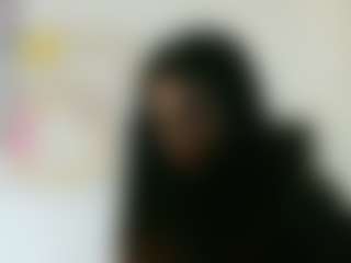 Live cam show with Samara - Threesome on Camming Site