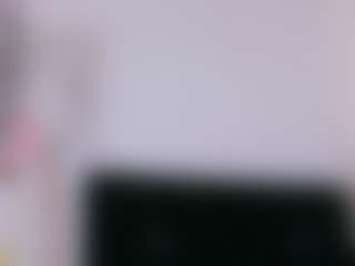 Live cam show with Samara - Amateur on Dolls Live