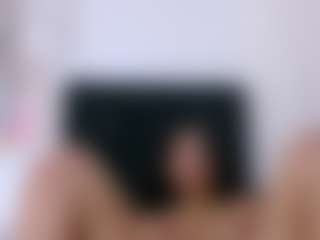 Live cam show with Samara - Threesome on AdultVida.com