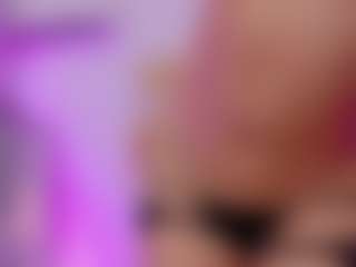 Live cam show with Samara - Red Hair on Gym Cam Girls