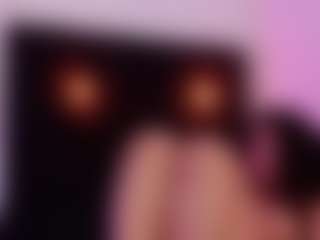 Live cam show with Samara - Black Amateur on SxyPornLive | colombia