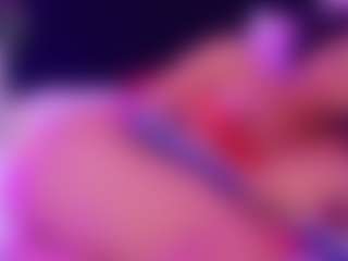 Live cam show with Samara - Cosplay BBW on Stripli.com
