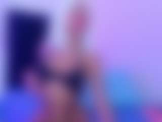 Live cam show with Samara - Lesbian on Camsoda