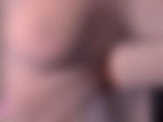 Live cam show with Teya - Bedroom on sexylive.show