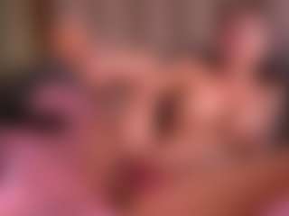 Live cam show with Teya - Skinny on Camsoda