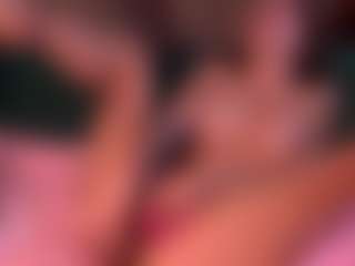 Live cam show with Teya - Tease Brown Hair on CamClone