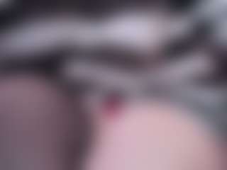 Live cam show with yorogumo - Butt Plug on Camsoda